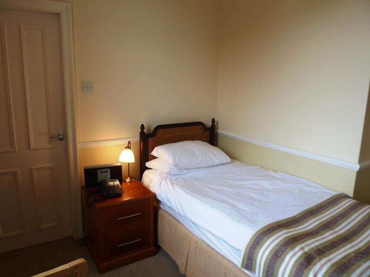 Worsley Arms Hotel Hovingham Zimmer foto